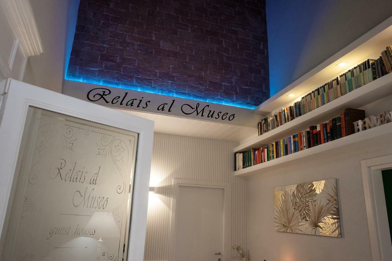 Relais Al Museo Hotell Neapel Exteriör bild